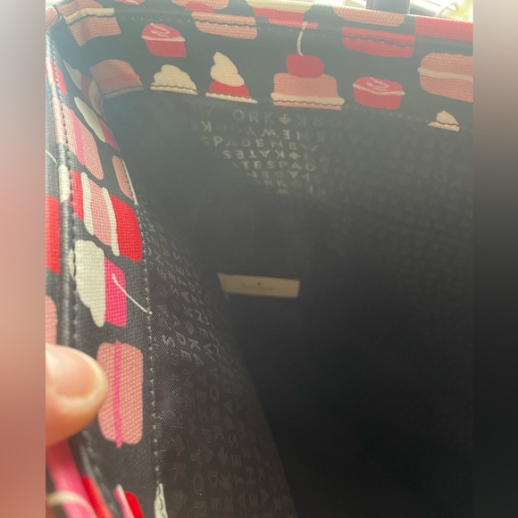 Kate Spade Tote in PVC Cupcake Print - Picture 12 of 14